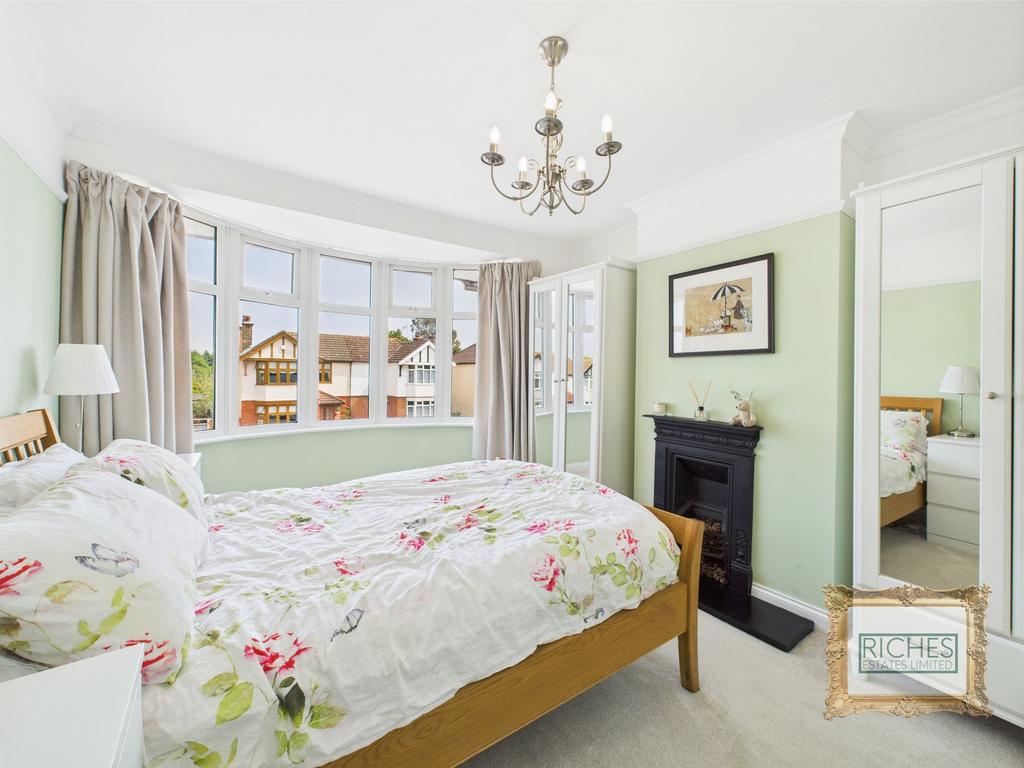 Main Bedroom