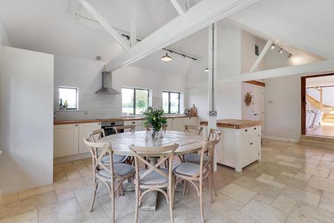 5 bedroom barn conversion for sale, Plumtree Road, Hawkenbury, Kent, TN27 9PD