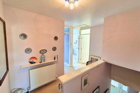 45 Greenhill Close, Tenbury Wells, WR15 8BG