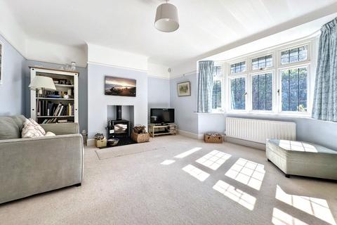 2 Nelson Road, Bournemouth, BH4 9JA