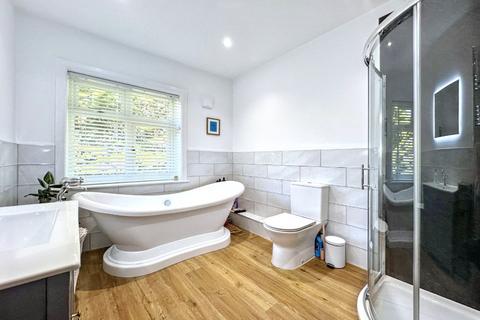 2 Nelson Road, Bournemouth, BH4 9JA