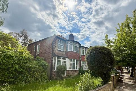 4 bedroom end of terrace house to rent, Tees Avenue, Perivale, London, UB6 8JJ