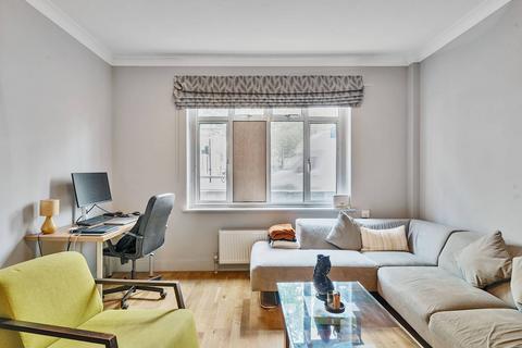 3 bedroom flat for sale, Lancaster Terrace, Lancaster Gate, London, W2