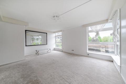 2 bedroom apartment for sale, Denham Lodge, Oxford Road, Denham