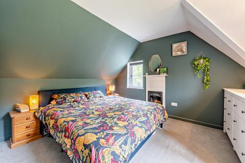 Stonebridge Cottage Goose Rye Road, Worplesdon, Guildford, GU3 3RQ