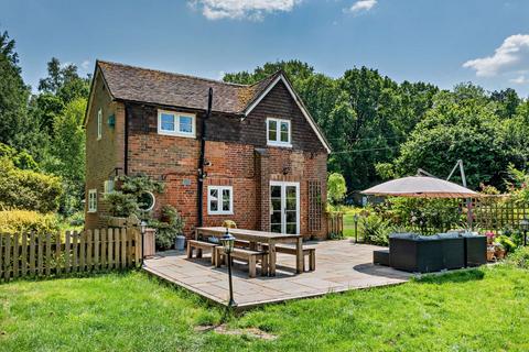 Stonebridge Cottage Goose Rye Road, Worplesdon, Guildford, GU3 3RQ