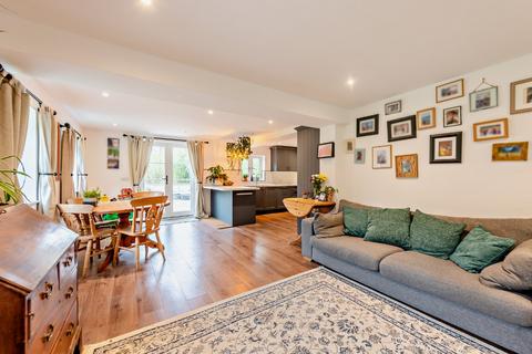 Stonebridge Cottage Goose Rye Road, Worplesdon, Guildford, GU3 3RQ