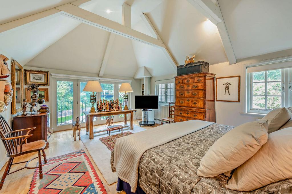 Principal Bedroom