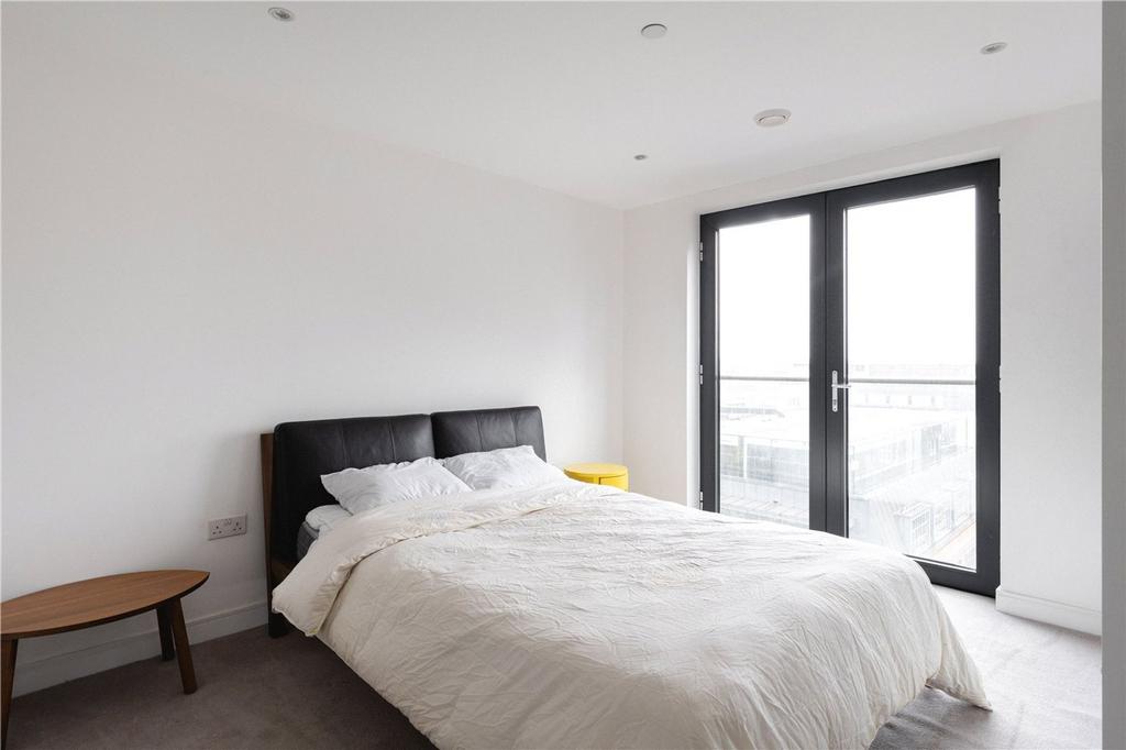 Kensington Apartment