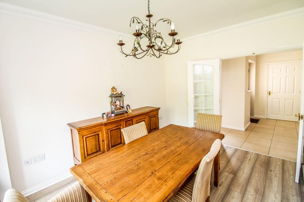 Dining Room p2