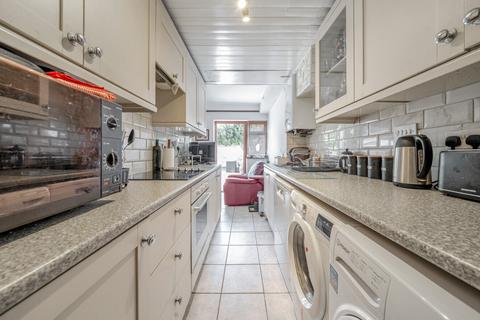 3 bedroom terraced house for sale, Worcester Close, Mitcham CR4