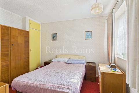 3 bedroom bungalow for sale, Harold Road, Kent DA2