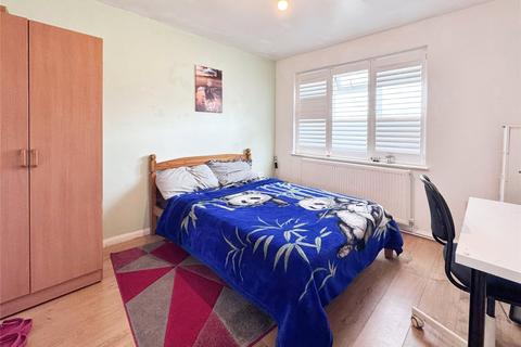 3 Foresters Crescent, Bexleyheath, DA7 4JW