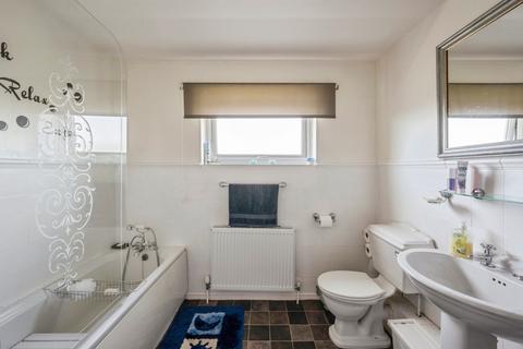 3 Hennings Close, Doncaster, DN4 7SA