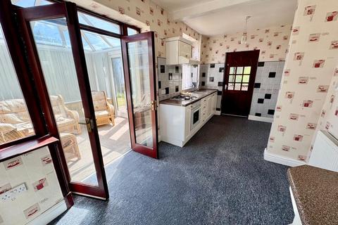3 bedroom semi-detached house for sale, Ryefield Avenue West, Rossendale BB4
