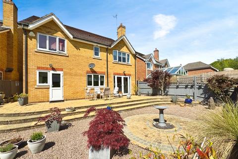 5 bedroom detached house for sale, Wittersham Rise, East Sussex TN38