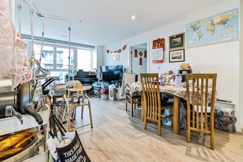 2 bedroom apartment for sale, Ottinger Close, Salford M50