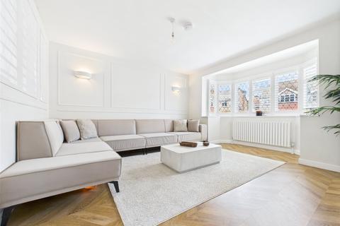 3 Tyfield Close, Cheshunt, Waltham Cross, EN8 8QP