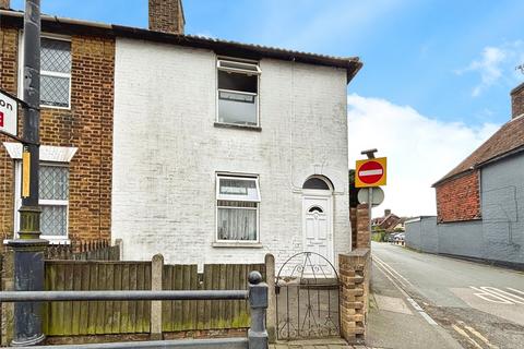 2 bedroom end of terrace house for sale, High Street, Sittingbourne ME9