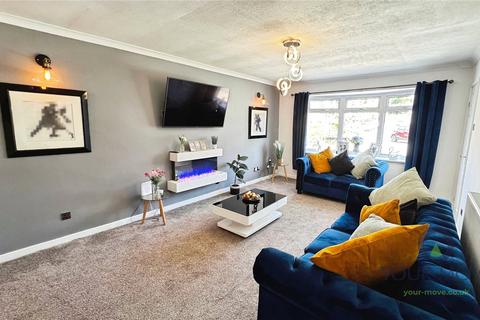 3 bedroom bungalow for sale, Old Brook Close, Oldham OL2