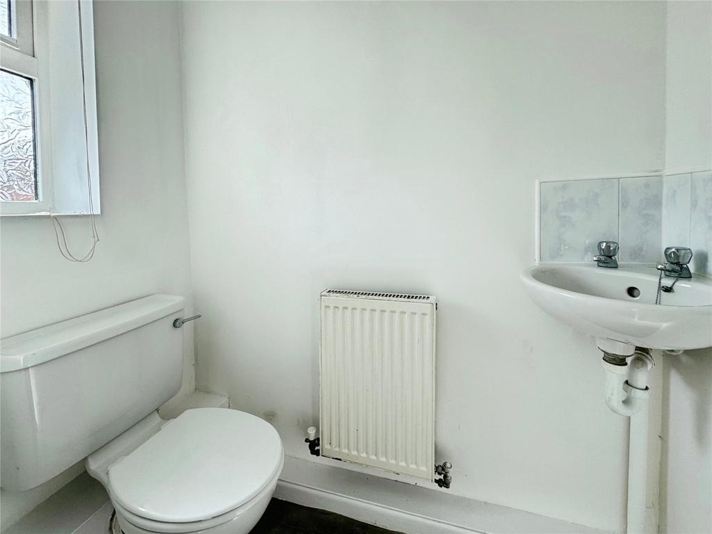 Cloakroom W/C