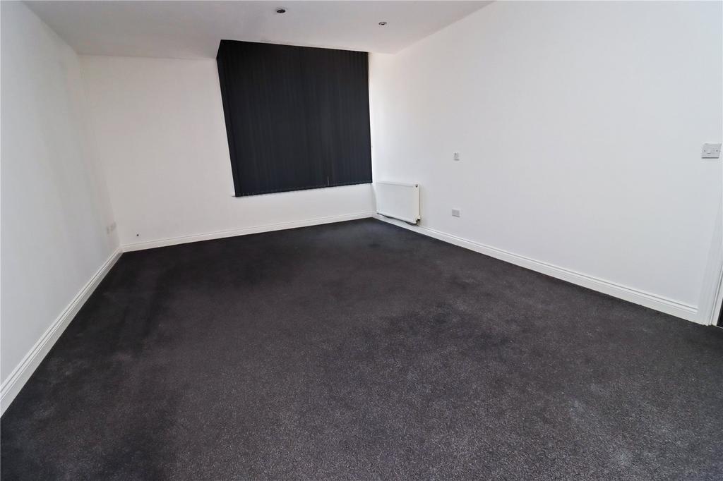 Lounge/Kitchen