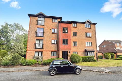 Flat 7, Knole House Adams Close, Surbiton, KT5 8LB