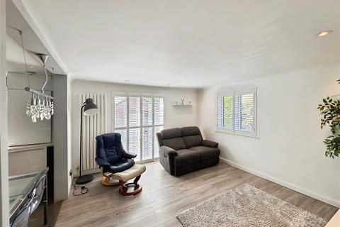 Flat 7, Knole House Adams Close, Surbiton, KT5 8LB