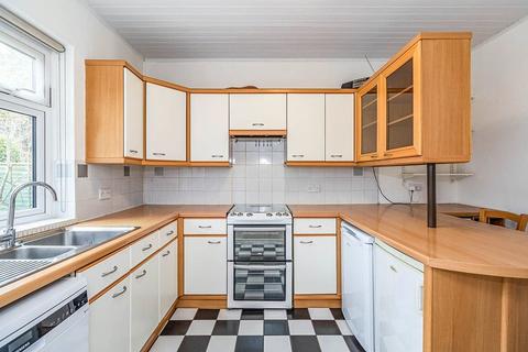 undefined, Villiers Avenue, Surrey KT5