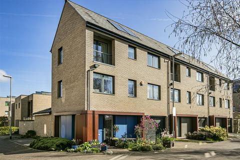 14 Cedar Road, Trumpington, Cambridge, CB2 9PA
