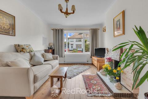 26 Brompton Road, Sprotbrough, Doncaster, DN5 7LL
