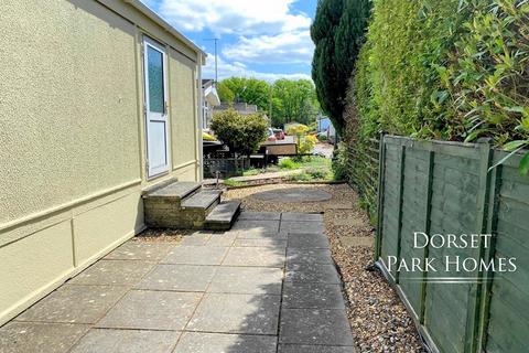 1 bedroom park home for sale, The Paddock, Oaktree Park, St Leonards, Ringwood, Hampshire