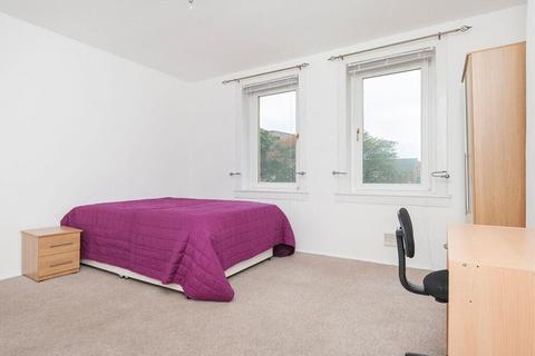 undefined, 0015L – Pennywell Road, Edinburgh, EH4 4HB