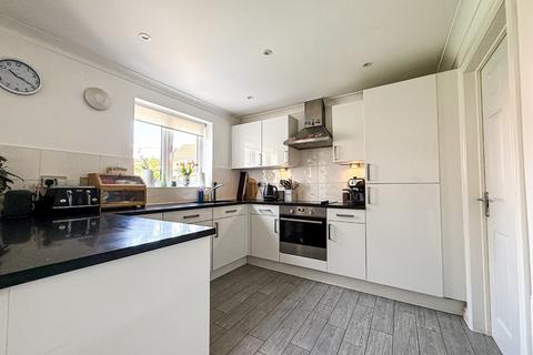21 Hardys Close, Bathpool, Taunton, TA2 8FQ