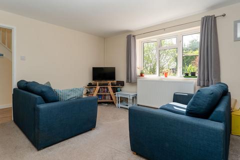 11 Snows Estate, Sandford, Crediton, EX17 4NJ