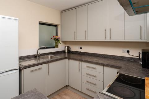 11 Snows Estate, Sandford, Crediton, EX17 4NJ