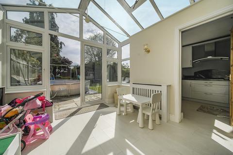 120 Hawes Lane, West Wickham, BR4 9AA