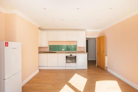 2 bedroom flat for sale, Belmont Road, St. Andrews