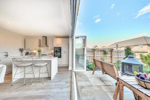 4 bedroom detached house for sale, Manners Close, Harrogate, HG1