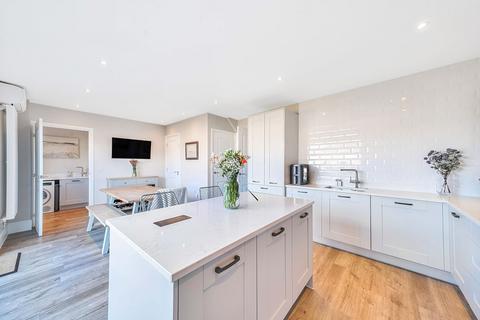 4 bedroom detached house for sale, Manners Close, Harrogate, HG1