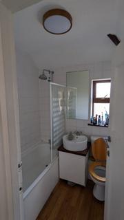 72 Lillechurch Road, Dagenham, RM8 2DZ