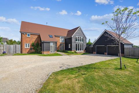 5 bedroom detached house for sale, High Street, Upton, OX11