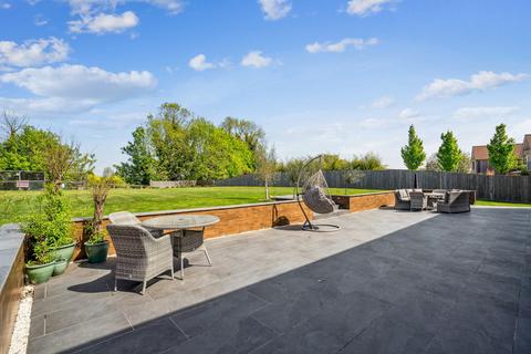 5 bedroom detached house for sale, High Street, Upton, OX11