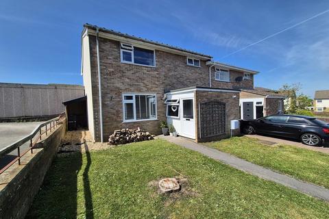 7 Henley View, Crewkerne, TA18 8JD