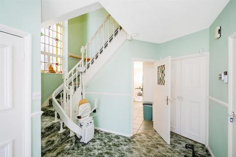 4 bedroom detached house for sale, Marlborough Road, Chingford
