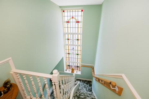 4 bedroom detached house for sale, Marlborough Road, Chingford