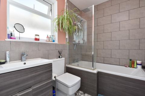 1 bedroom apartment for sale, Albany Drive, Herne Bay