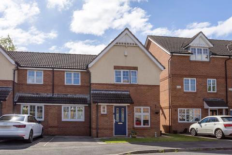 25 Redbarn Drive, York, YO10 3JD