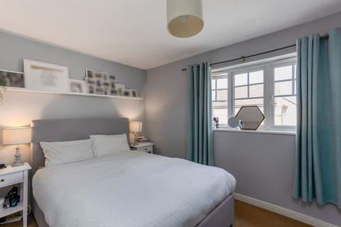 25 Redbarn Drive, York, YO10 3JD