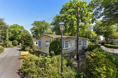 2 bedroom park home for sale, Deanland Wood Park, Golden Cross, Hailsham